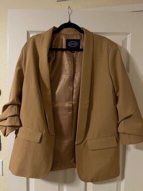 Scoop Camel Open-Front Shawl Blazer
